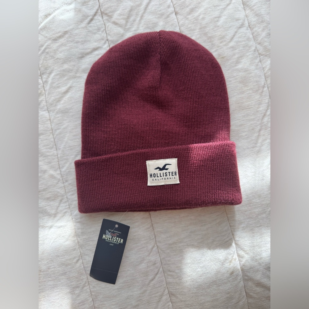 Hollister Burgundy Knit Beanie